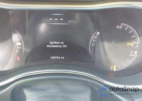 2017 Jeep Grand Cherokee Limited 4X2 z USA, uszkodzony, nr VIN 1C4RJEBG0HC635905